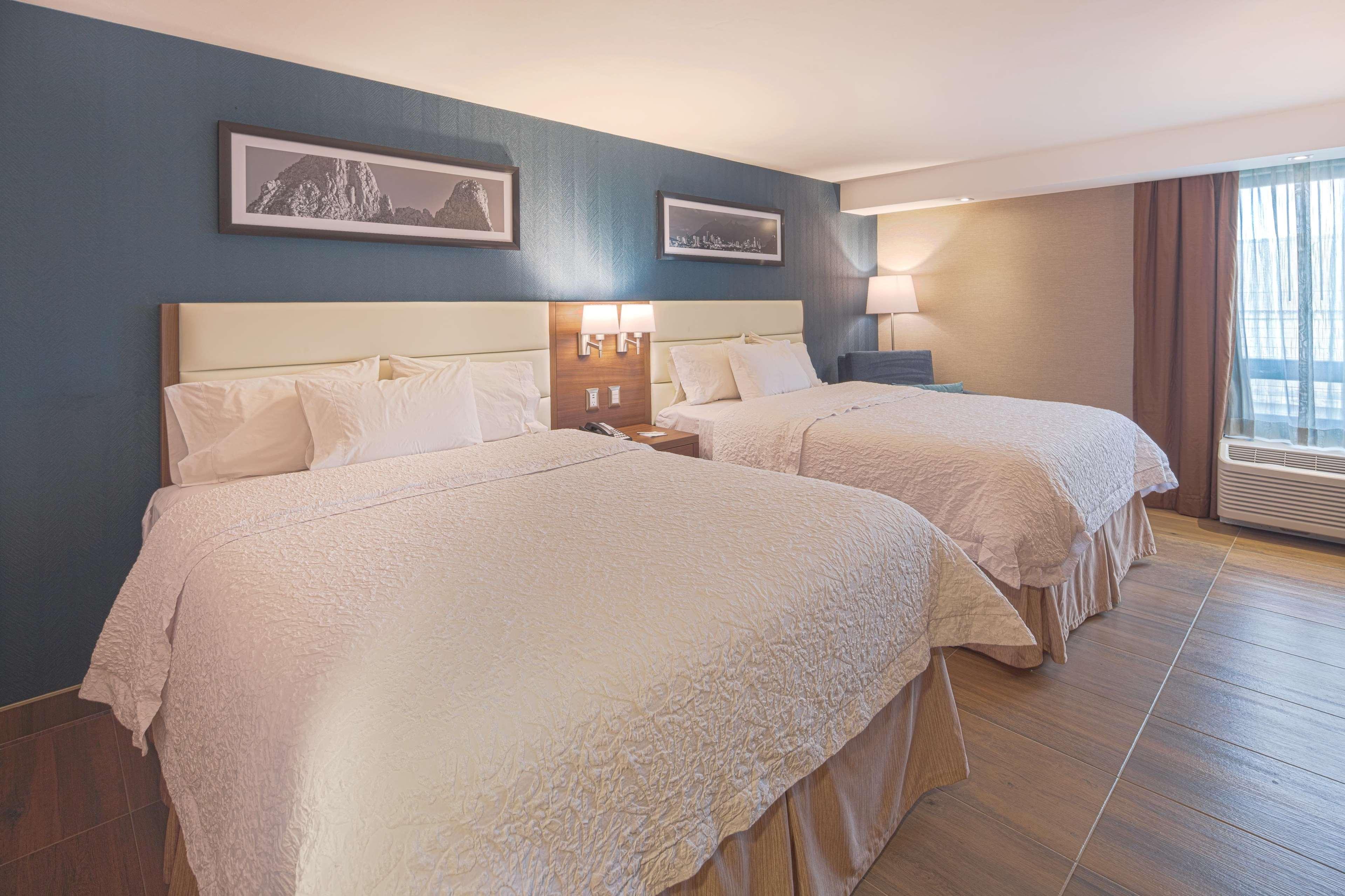 Hampton By Hilton Monterrey Galerias Obispado Экстерьер фото