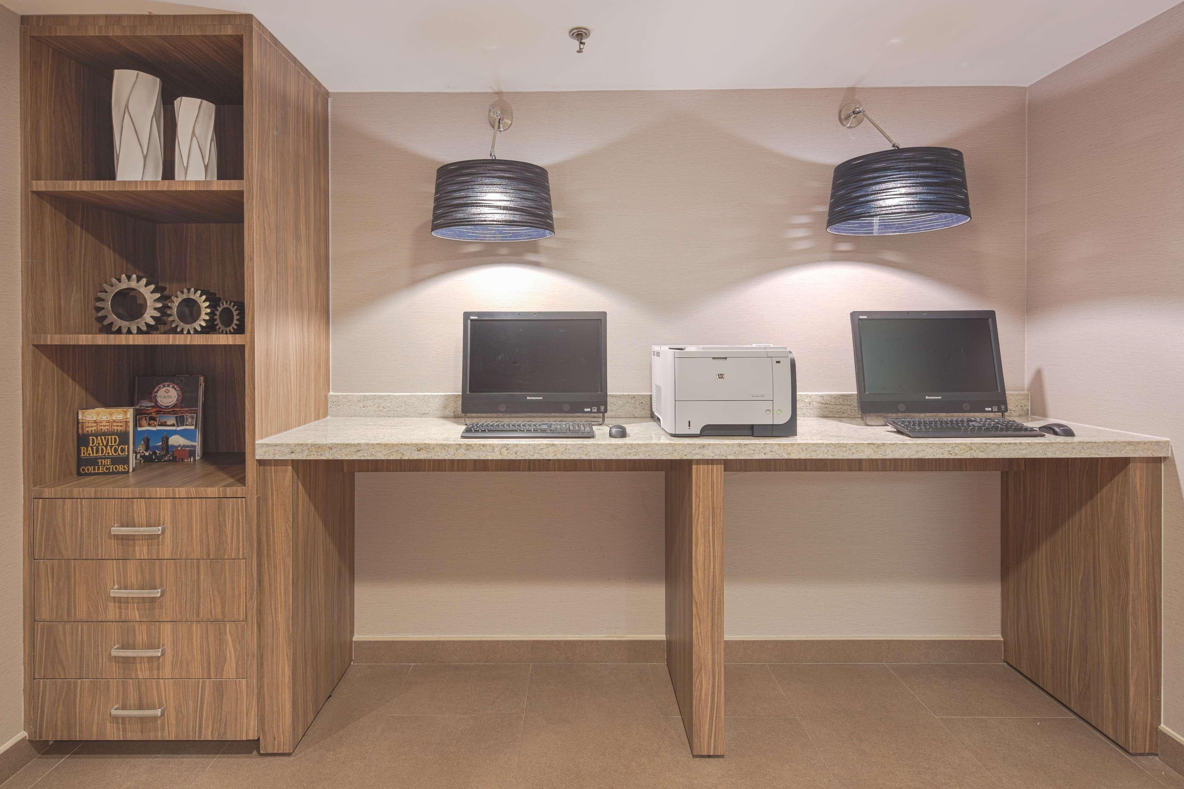 Hampton By Hilton Monterrey Galerias Obispado Экстерьер фото