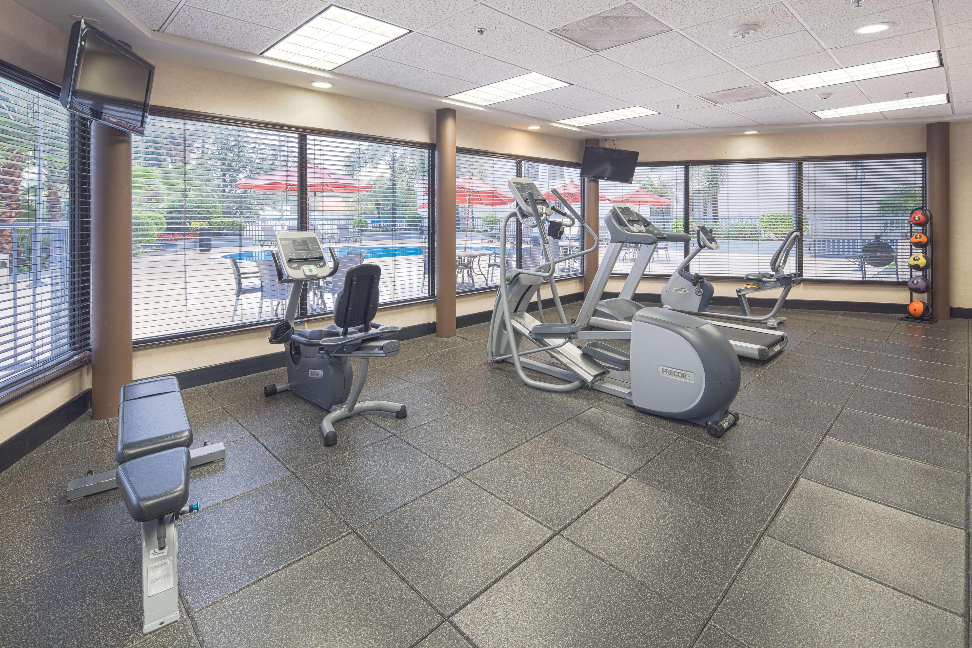 Hampton By Hilton Monterrey Galerias Obispado Экстерьер фото