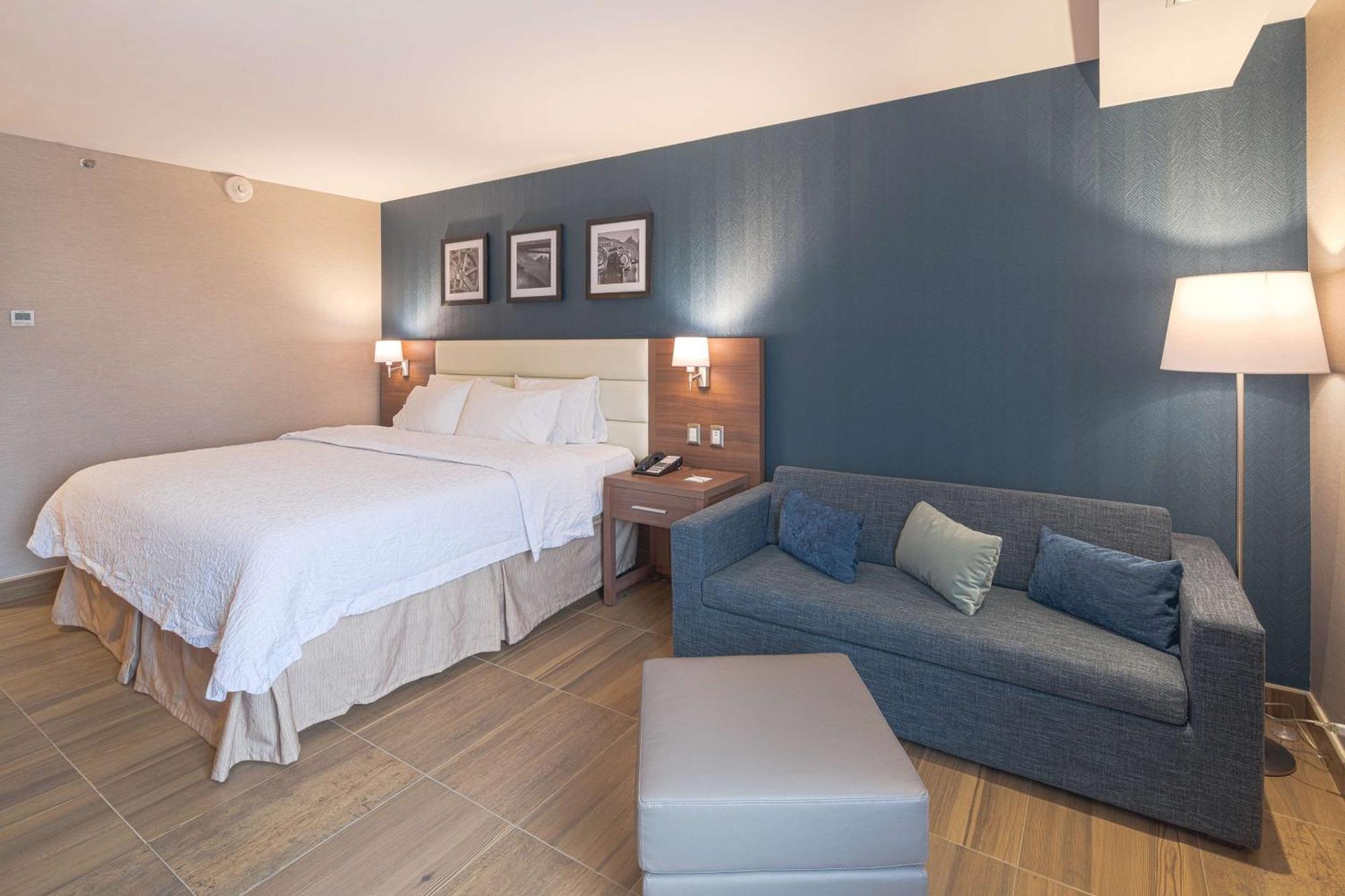 Hampton By Hilton Monterrey Galerias Obispado Экстерьер фото